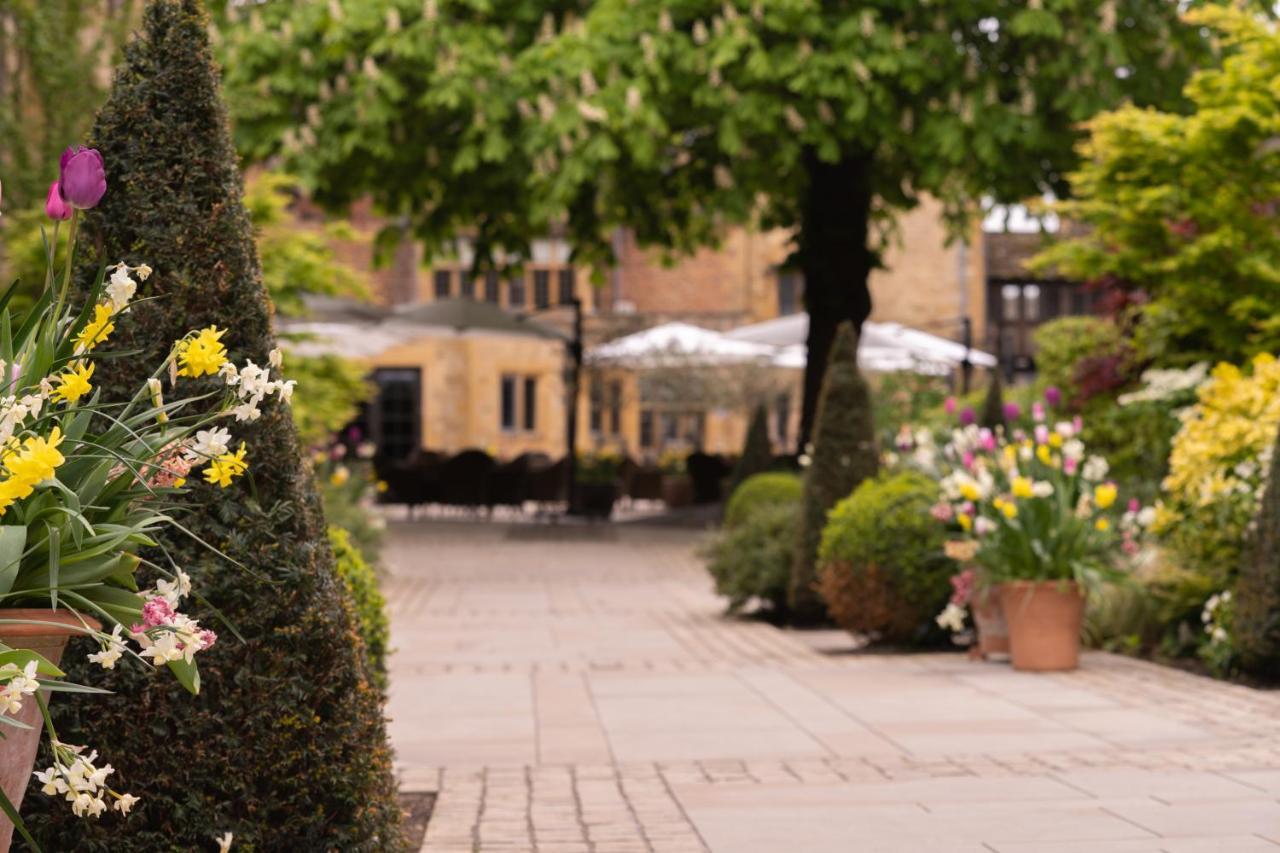 The Lygon Arms - An Iconic Luxury Hotel Broadway  Exterior photo