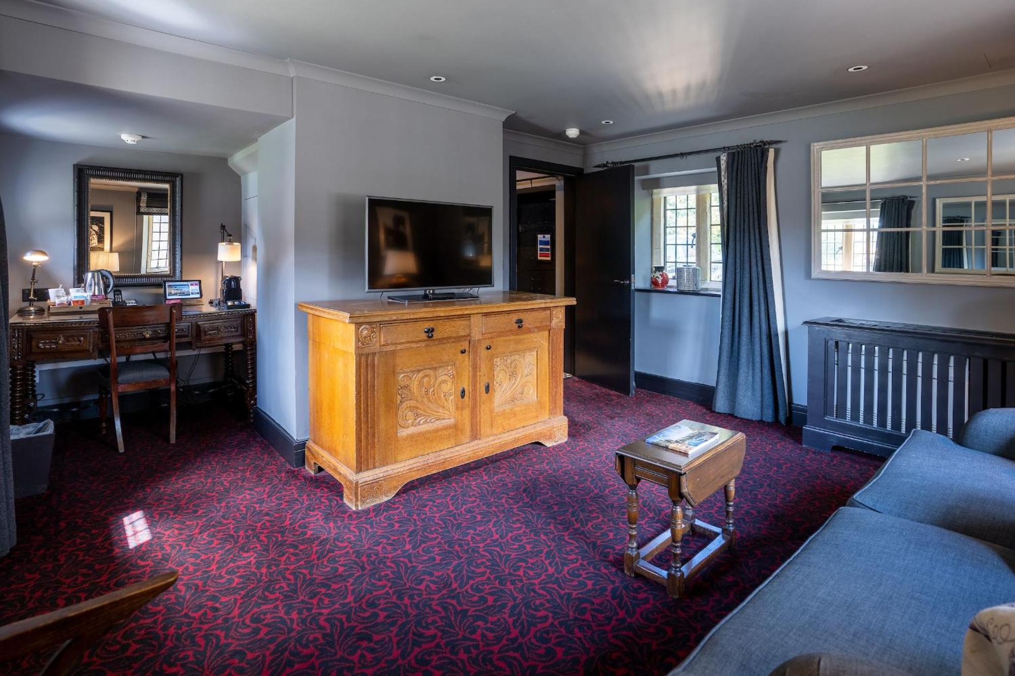 The Lygon Arms - An Iconic Luxury Hotel Broadway  Exterior photo