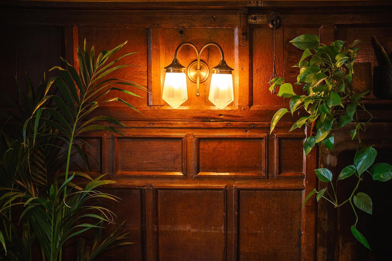 The Lygon Arms - An Iconic Luxury Hotel Broadway  Exterior photo
