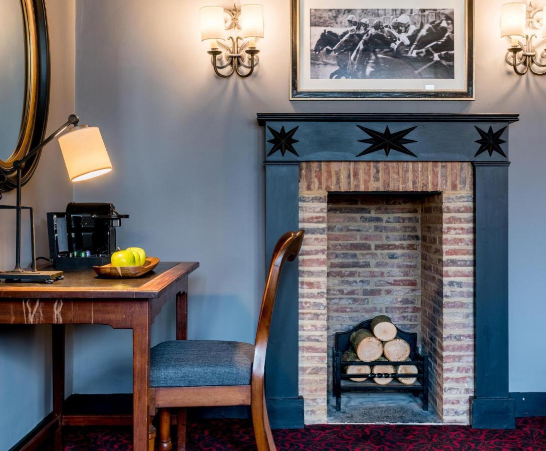 The Lygon Arms - An Iconic Luxury Hotel Broadway  Exterior photo